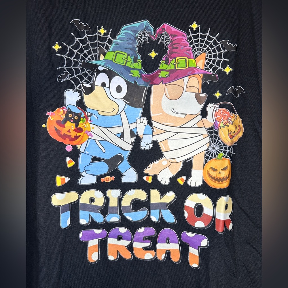 Bluey Black Trick or Treat Halloween Shirt - Picture 1 of 6